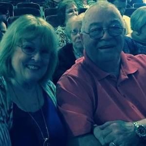 Meet your Posher, Kaye